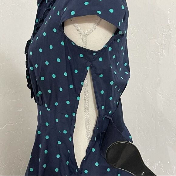 Bailey Blue Juniors Polka Dot Cap Sleeve Dress - Picture 9 of 14